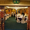 餐廰內