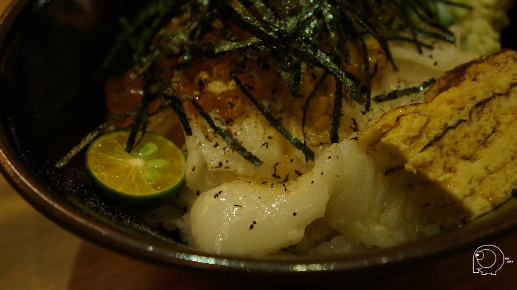 比目魚鰭邊肉丼