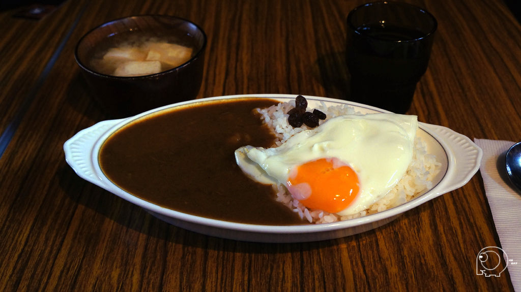 牛肉咖哩飯