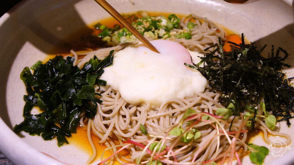 山藥泥溫泉蛋十割蕎麥冷麵