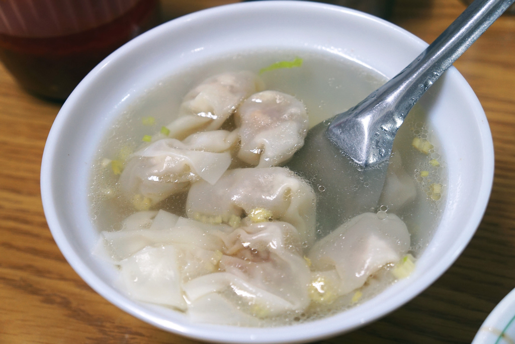 餛飩湯