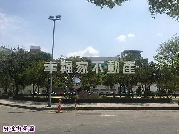 北安橋下角窗鐵皮厝建地