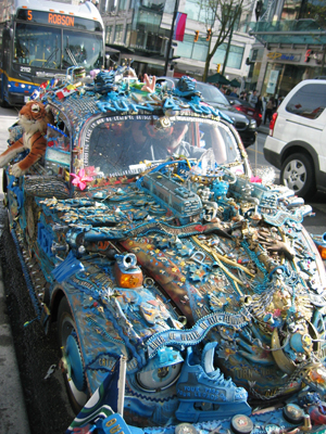 Apr.06~Robson St. Vancouver Car.