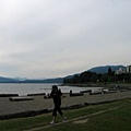 June 08~English Bay。天氣陰。