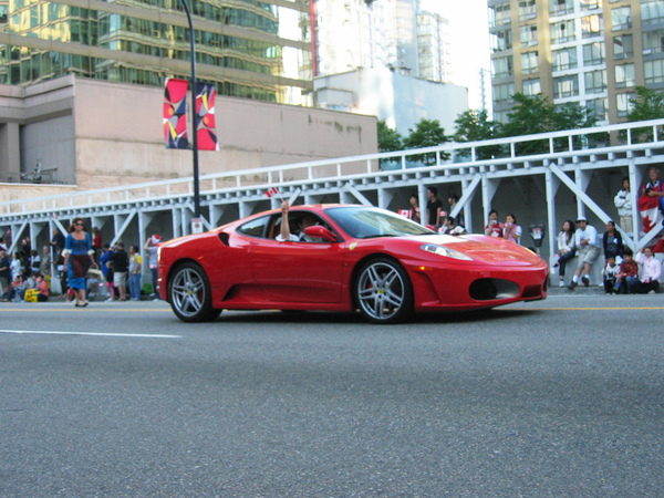 Canada Day Parade~法拉利都來了