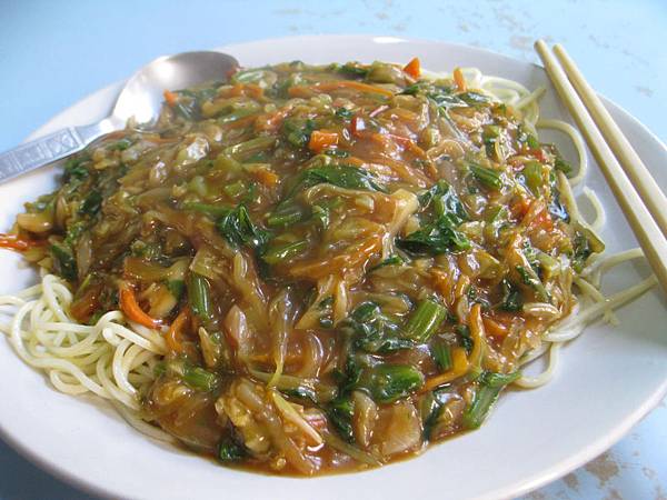 Veg. Chowchow with Garlic sause.JPG