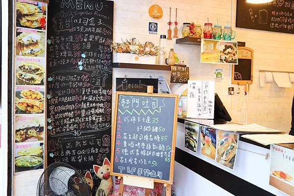 IMG_3447 (Copy).jpg IMG_3447 (Copy).jpg