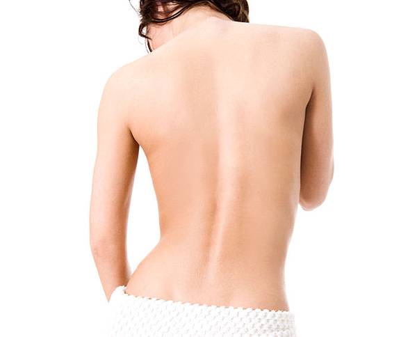 高CP背部粉刺痘痘護理╹背部保養╹背部杏仁酸╹背部痘痘╹背部