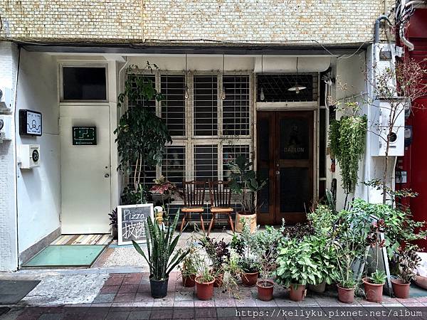 [食記] 台南 大次郎號 DAZLON-Pizzax玩具x舊物