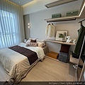 春福天蒔兩房樣品屋主臥.jpg