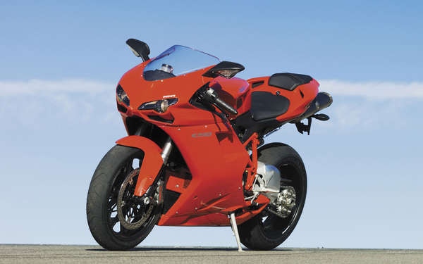 Ducati_1098_2007_05_1680x1050.jpg