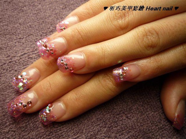 粉紅水鑽水晶甲-2.JPG