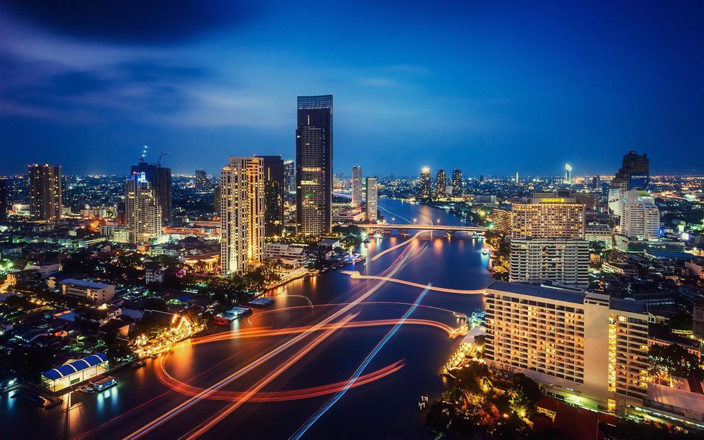 bangkok_thailand_night_city_lights_traffic_hd-wallpaper-66692-1.jpg