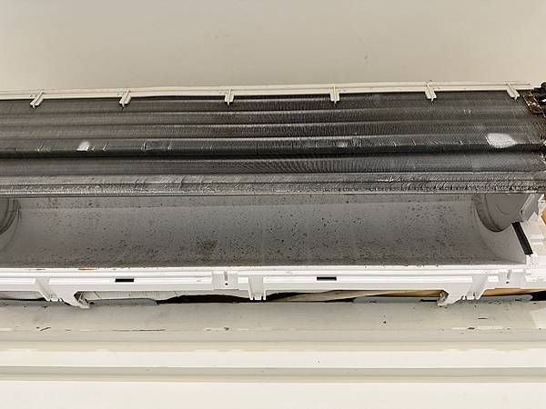 分離式冷氣清洗保養~Goole搜尋奇麗冷氣∼ 分離式冷氣清洗保養~Goole搜尋奇麗冷氣∼