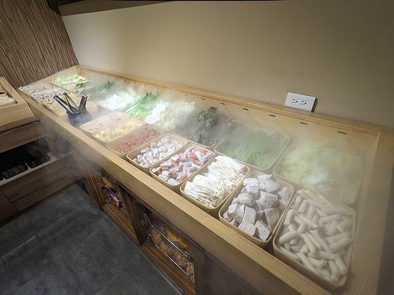 【圓砌升降鍋物 l 高雄自由店】(圖多附菜單)升降火鍋初體驗