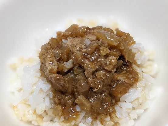 【台畜-宅配美食 l 傳統燉豬腳+古早味肉燥+港式叉燒肉】宅