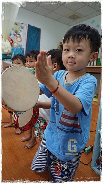 Baby3小小音樂家 (1)