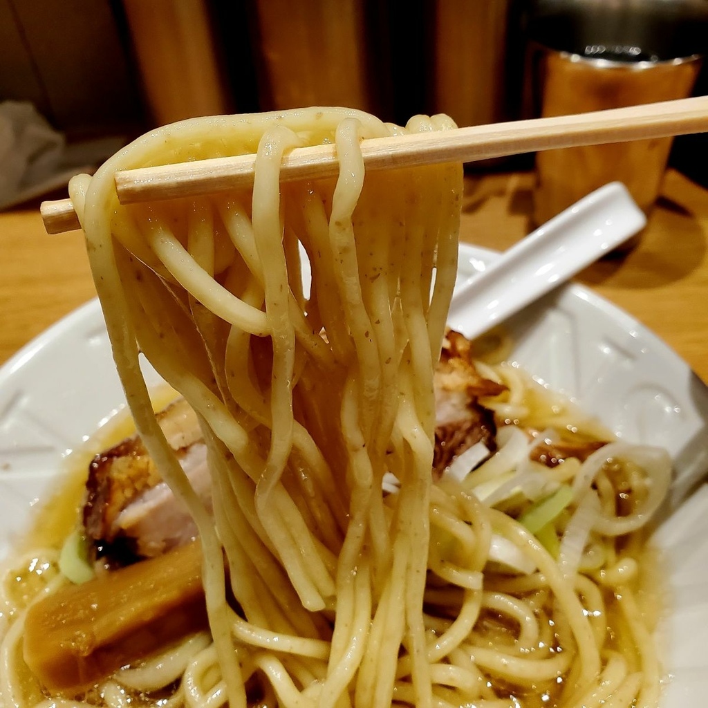 コシある中太麺.jpg