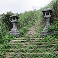 上面是神社