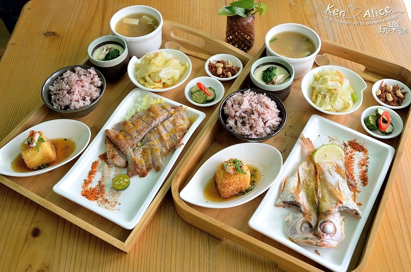 【食】宜蘭頭城美食_有青才敢大聲~「伍參港」定食讓一個人也能大啖海鮮 @ Ken&Alice 玩樂誌 :: 痞客邦 PIXNET ::