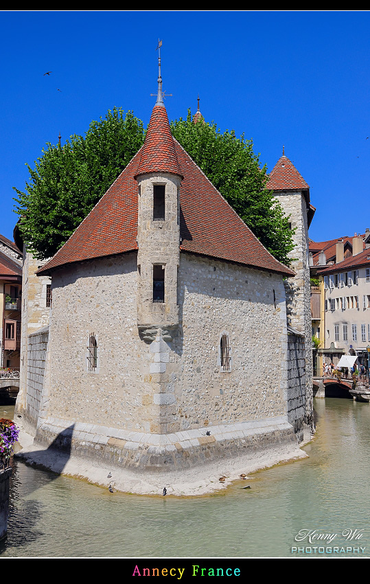 法國 の 安錫風情