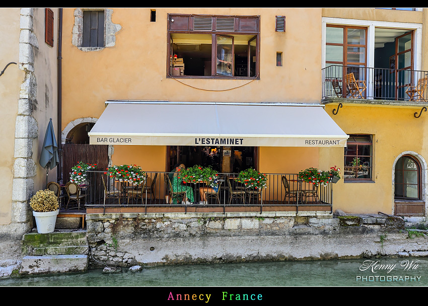 法國 の 安錫風情