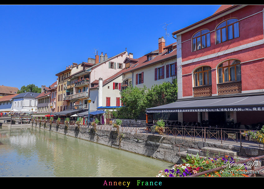 法國 の 安錫風情