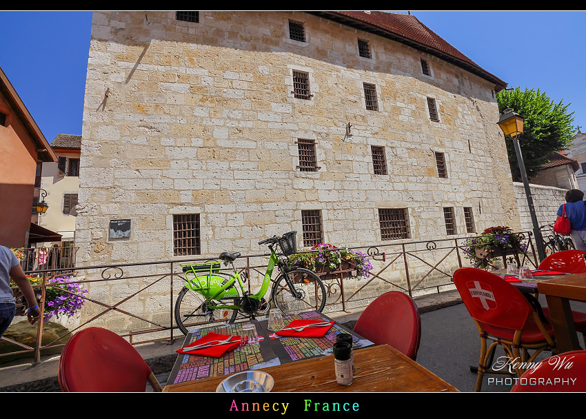 法國 の 安錫風情