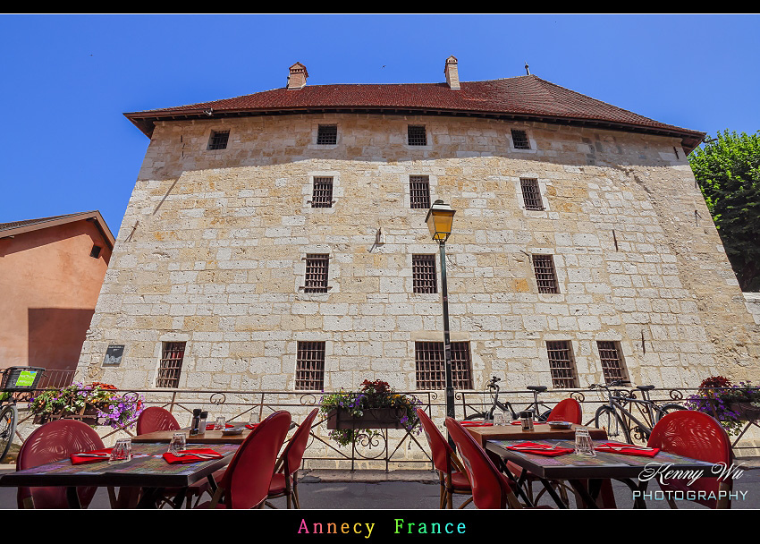 法國 の 安錫風情