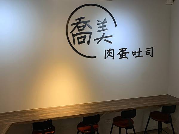 IMG_1212.jpg IMG_1212.jpg