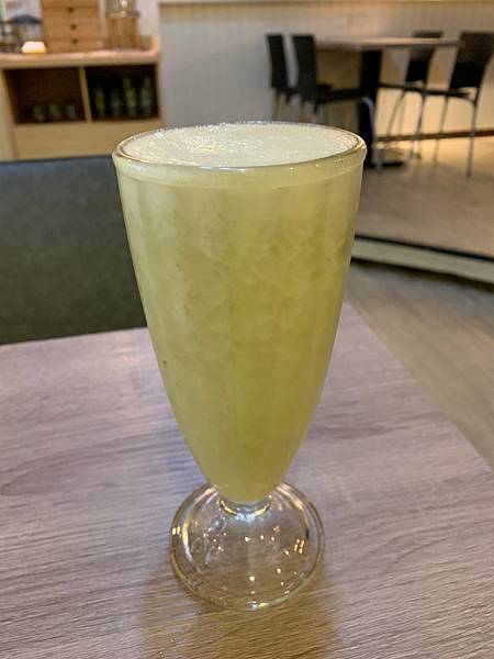 IMG_1945.jpg IMG_1945.jpg