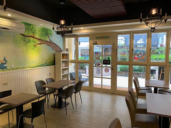 IMG_1943.jpg IMG_1943.jpg