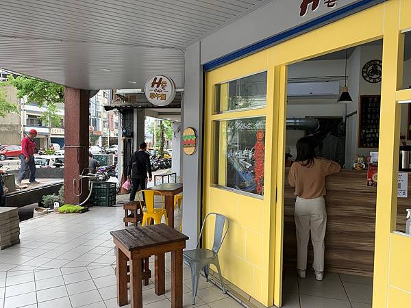 IMG_1929.jpg IMG_1929.jpg