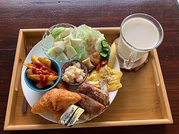 IMG_1932.jpg IMG_1932.jpg