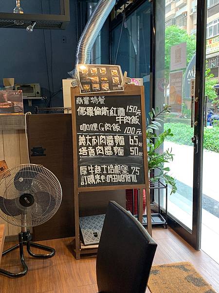 IMG_2139.jpg IMG_2139.jpg