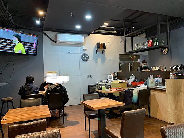 IMG_2140.jpg IMG_2140.jpg