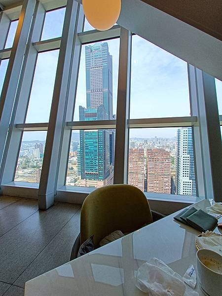 承億酒店【高雄】 26樓日全食半自助餐廳-貳陸日全食｜26F