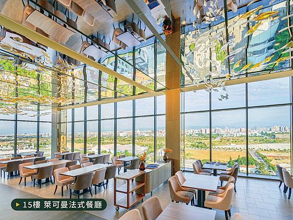 台中浮雲客棧四人房+四早餐 (不用三千?)Kloud hot 台中浮雲客棧四人房+四早餐 (不用三千?)Kloud hot