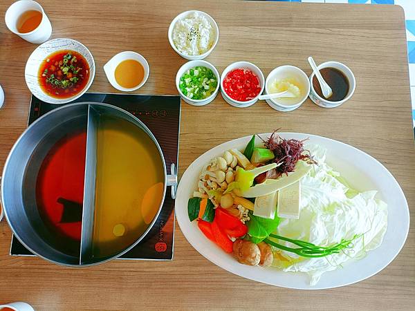 高雄福華-Smile One 精緻涮涮鍋|一場視覺與味覺的雙