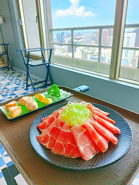 高雄福華-Smile One 精緻涮涮鍋|一場視覺與味覺的雙