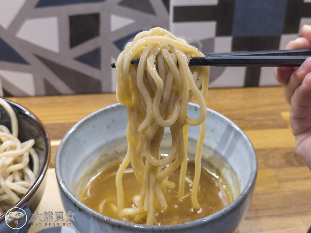 【食記】麵屋德家(麵や德家) | 隱身台北民權西路巷內拉麵，