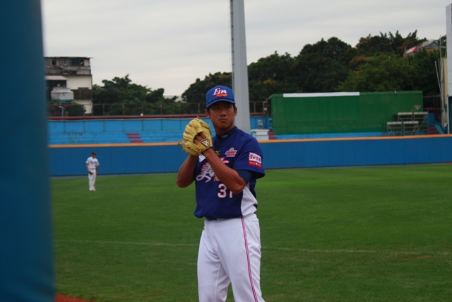 20130406台中義大二軍比賽 036