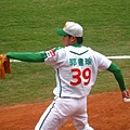 20090613新莊棒球場牛獅戰 063.jpg