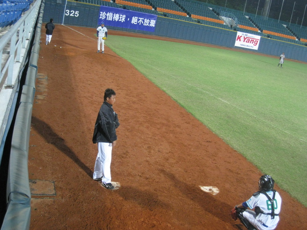 20091114協會盃富邦公牛vs美孚巨人 030.jpg