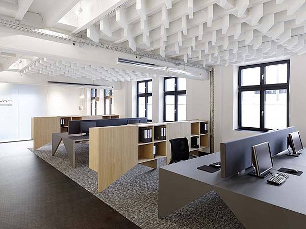 02-Studio-Alexander-Fehre-Movet-Office-Loft-Interior.jpg