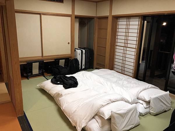 IMG_5552.JPG IMG_5552.JPG