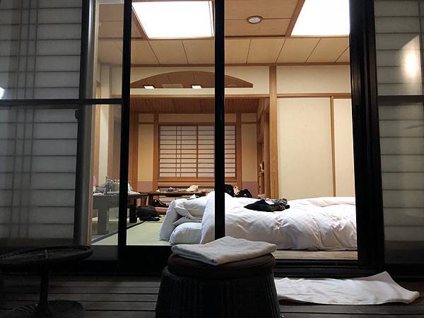 IMG_5560.JPG IMG_5560.JPG