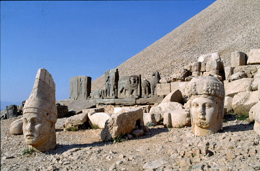 Nemrut Dağ