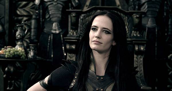 300-rise-of-an-empire-eva-green-4.jpg