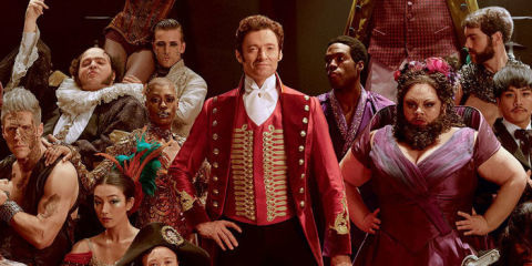 landscape-1513337323-the-greatest-showman-cast-hugh-jackman.jpg